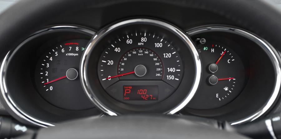  Kia Sorento 2013 года  (US) (фото 7 из 46)